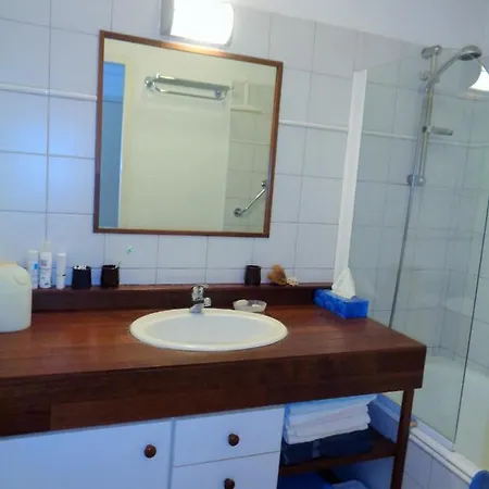 דירה 2 Chambres 1Ere Ligne Mer *